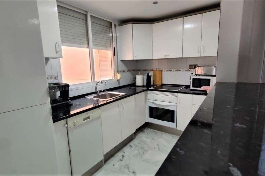 Apartamento En Primera Linea De Playa, Frente Al Puerto De Aguadulce اغوادولس المظهر الخارجي الصورة