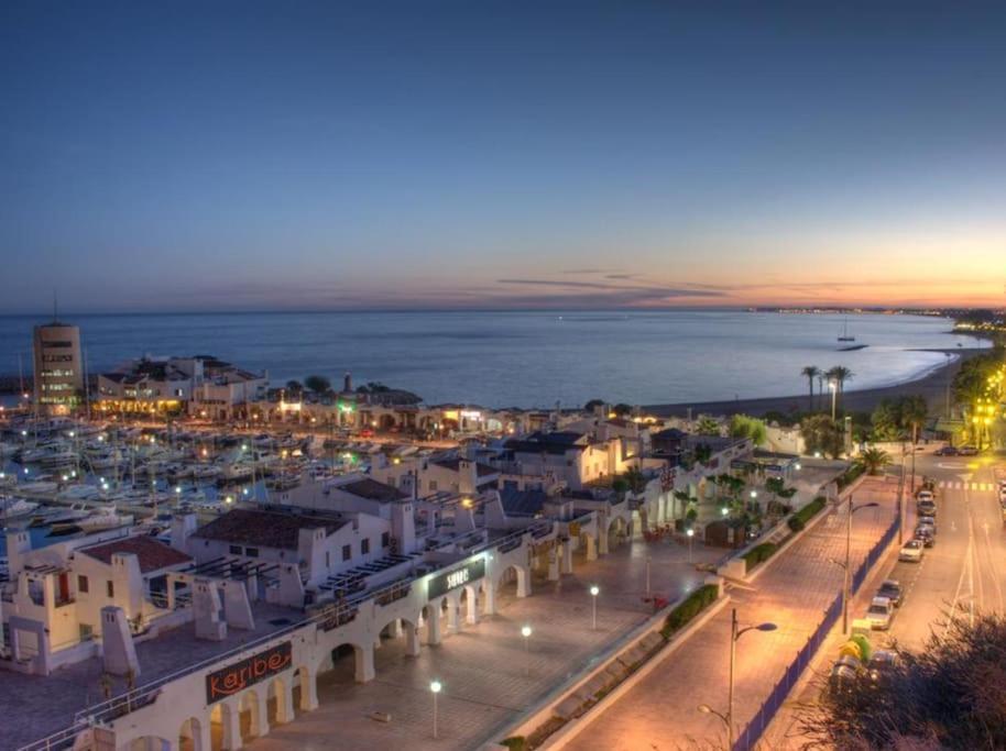Apartamento En Primera Linea De Playa, Frente Al Puerto De Aguadulce اغوادولس المظهر الخارجي الصورة